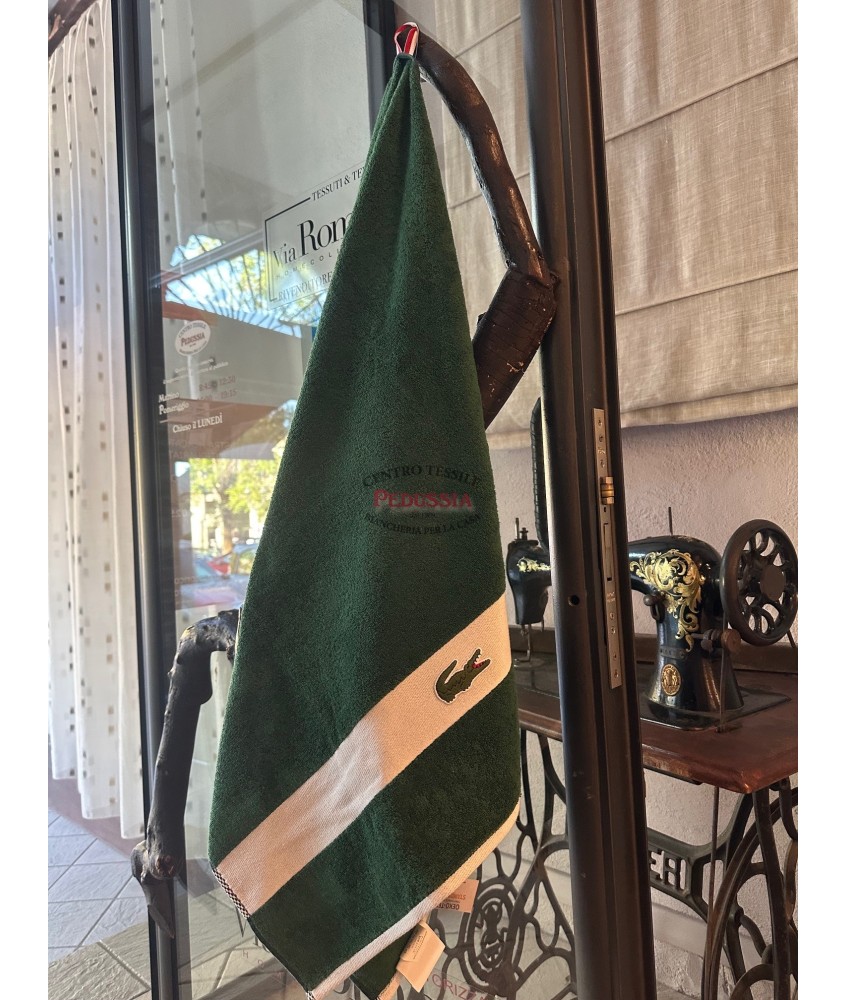 Lacoste Telo sport 70x140 Lacoste Telo sport 70x140